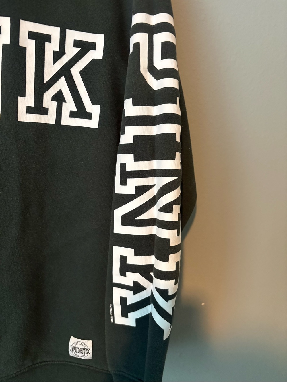 Victoria's Secret PINK Crewneck Sweatshirt Small Dark Green White Spellout Logo - Picture 3 of 6